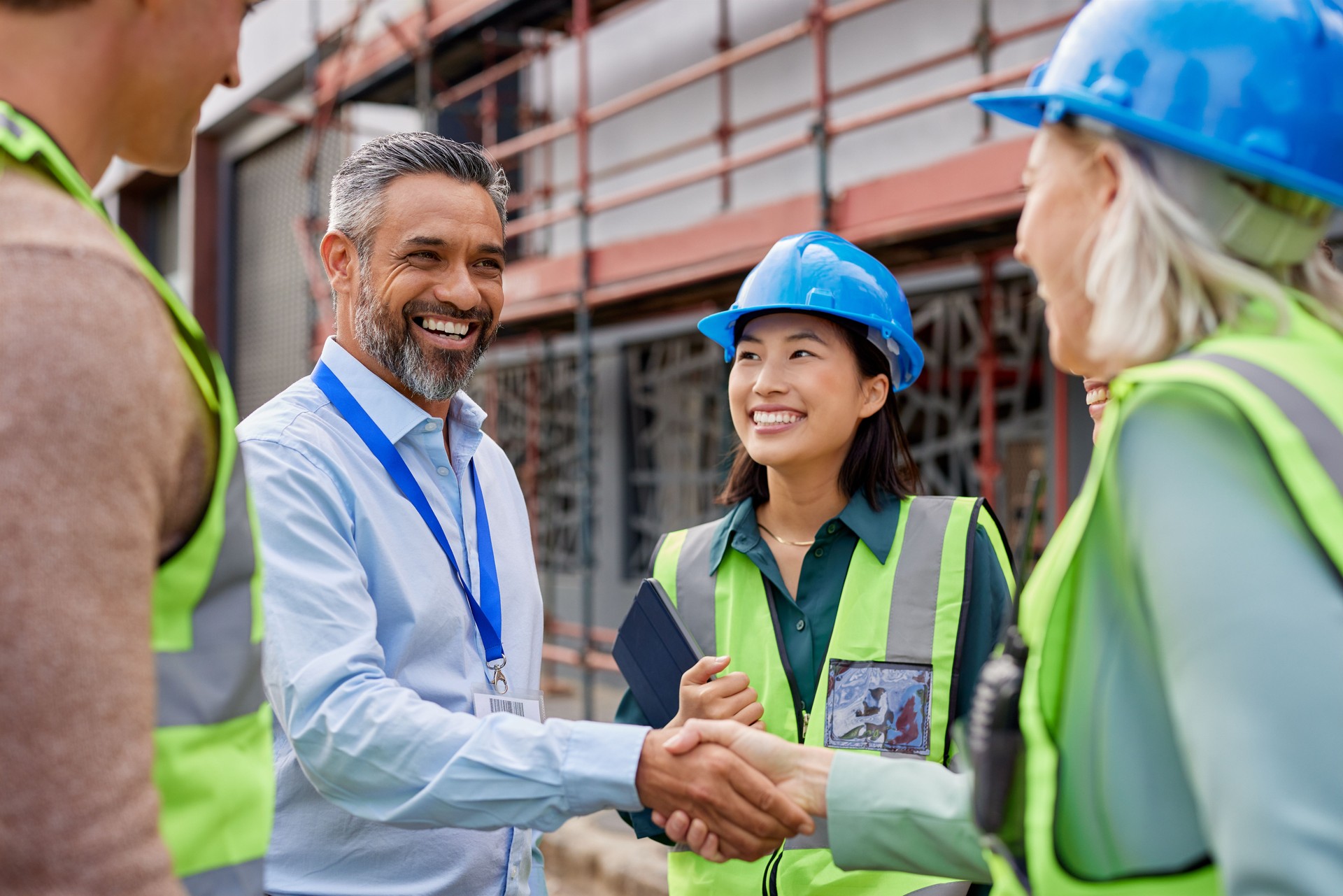 sub-contractors and installers for wpc panels